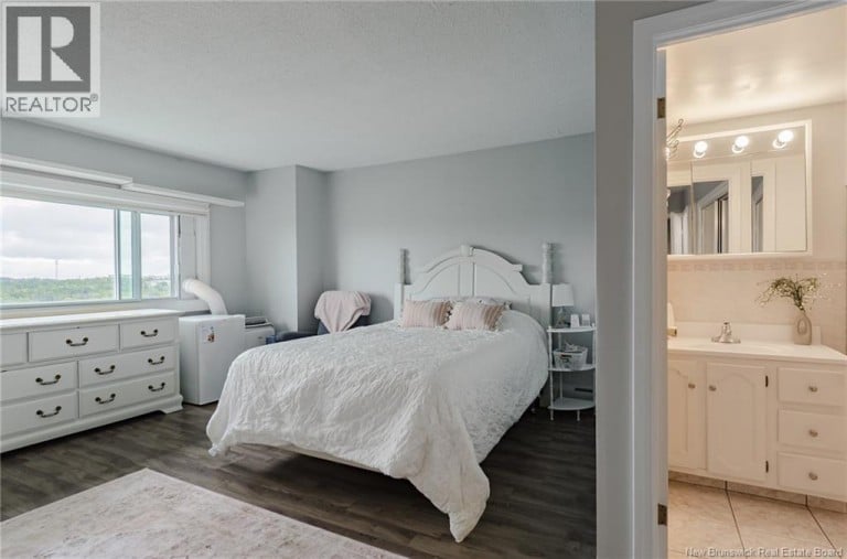 310 Woodward Avenue Unit# 1506, Saint John, New Brunswick, E2K2L1