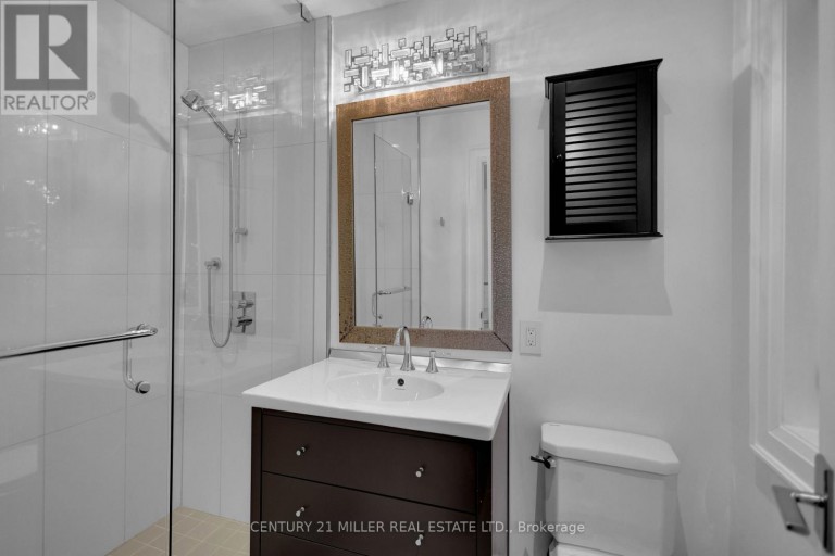 21 NEILTREE COURT, Toronto (Markland Wood), Ontario, M9C5C3