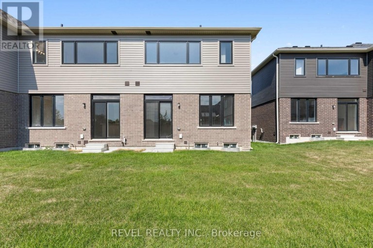 38 HICKEY LANE, Kawartha Lakes (Lindsay), Ontario, K9V1T9