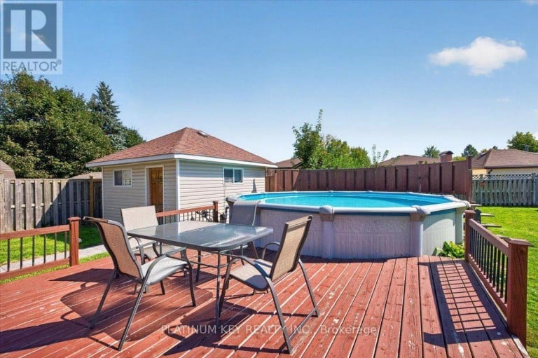 51 GARLAND CRESCENT, London East (East I), Ontario, N5V1N4