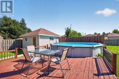 51 GARLAND CRESCENT London East (East I) Ontario photo 20