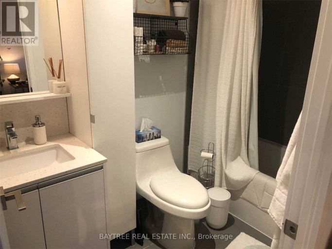 614 - 20 MINOWAN MIIKAN LANE, Toronto (Little Portugal), Ontario, M6J0E5