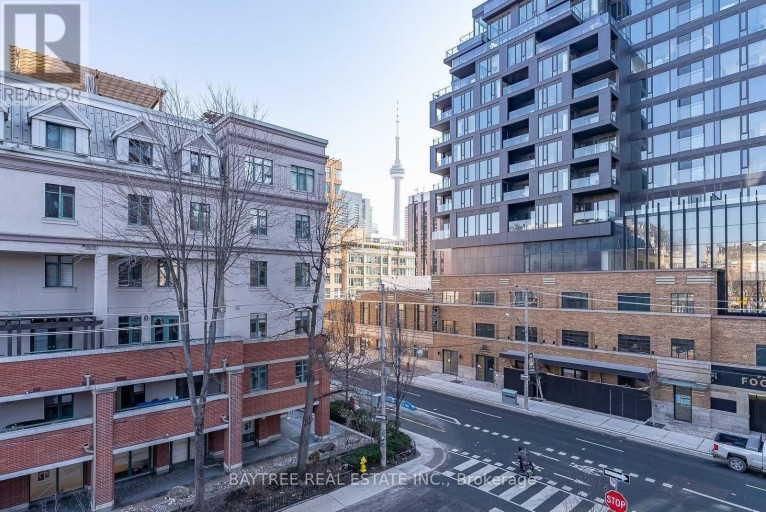303 - 2 AUGUSTA AVENUE, Toronto (Waterfront Communities), Ontario, M5V0T3