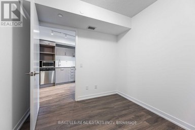 2108 - 219 DUNDAS STREET E Toronto (Moss Park) Ontario photo 15