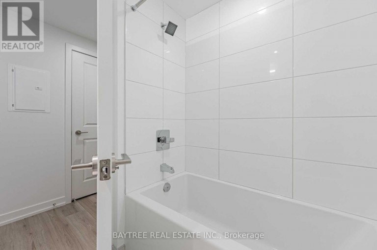 1611 - 395 BLOOR STREET E, Toronto (North St. James Town), Ontario, M4W0B4