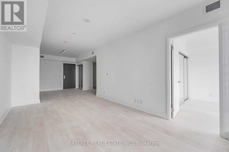 316 - 33 FREDERICK TODD WAY, Toronto (Thorncliffe Park), Ontario, M4G0C9