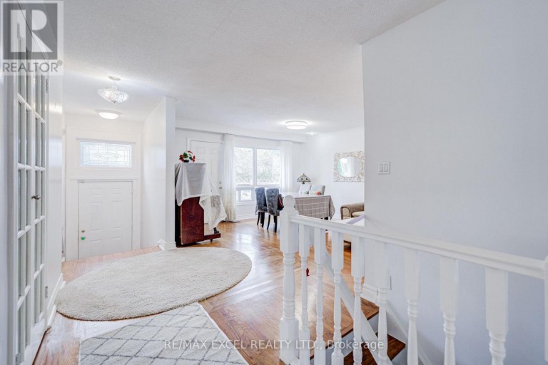 155 EDMONTON DRIVE, Toronto (Pleasant View), Ontario, M2J3X3