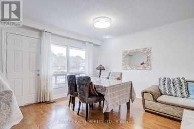 155 EDMONTON DRIVE Toronto (Pleasant View) Ontario photo 6