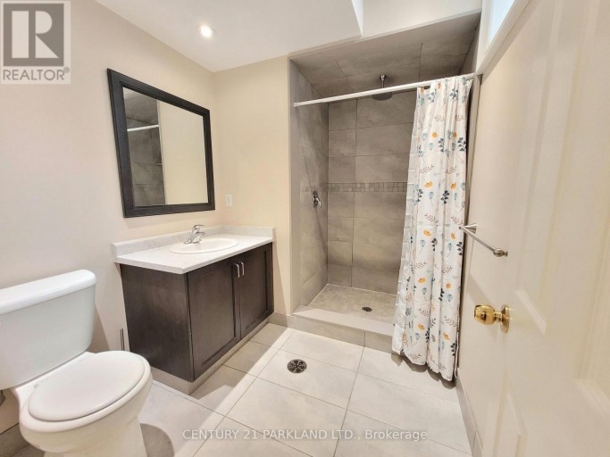 9 AUGUST AVENUE, Toronto (Oakridge), Ontario, M1L3M8