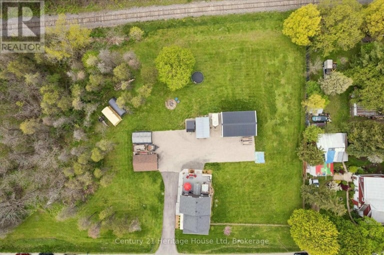 584077 BEACHVILLE ROAD, South-West Oxford (Centreville), Ontario, N5C3J5
