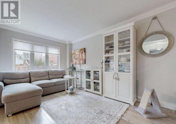 245 ORR DRIVE Bradford West Gwillimbury (Bradford) Ontario photo 2