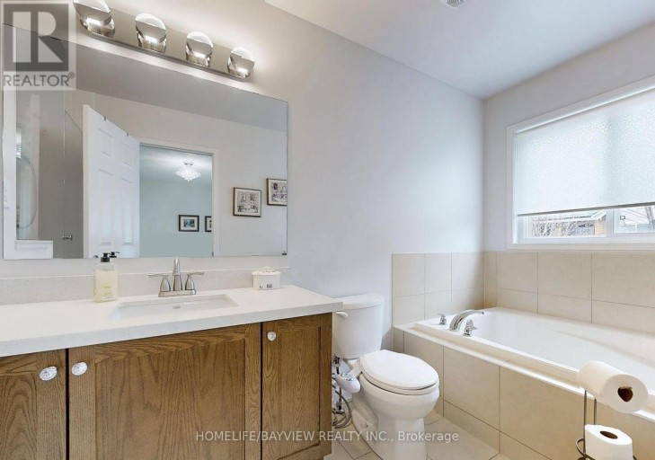245 ORR DRIVE, Bradford West Gwillimbury (Bradford), Ontario, L3Z0S3