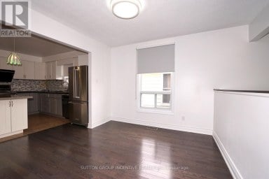 7 HURON STREET Barrie (North Shore) Ontario photo 11