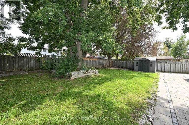 7 HURON STREET, Barrie (North Shore), Ontario, L4M5H2