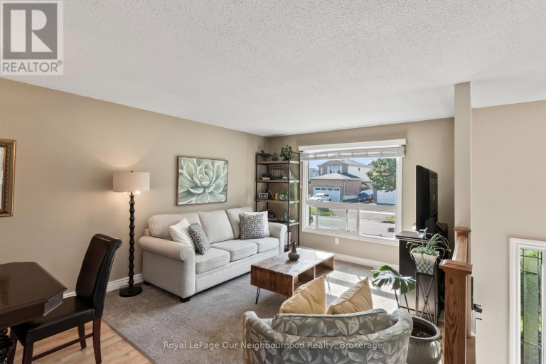 990 RENAISSANCE DRIVE, Oshawa (Lakeview), Ontario, L1J8B2