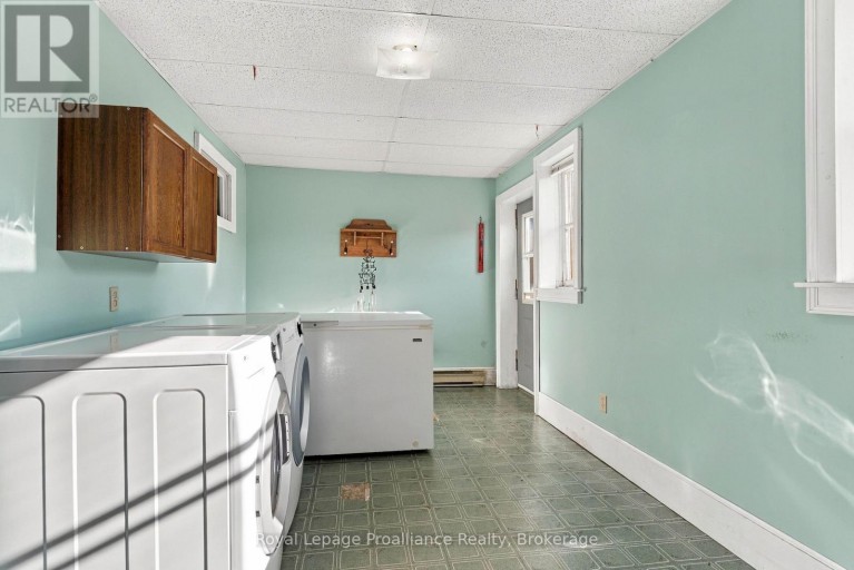 661 COUNTY ROAD 10, Prince Edward County (Picton), Ontario, K0K2T0