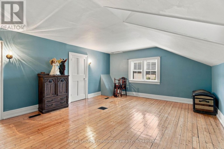 661 COUNTY ROAD 10, Prince Edward County (Picton), Ontario, K0K2T0