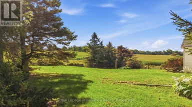 661 COUNTY ROAD 10 Prince Edward County (Picton) Ontario photo 32