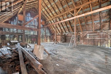 661 COUNTY ROAD 10 Prince Edward County (Picton) Ontario photo 47