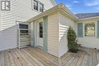 661 COUNTY ROAD 10 Prince Edward County (Picton) Ontario photo 7