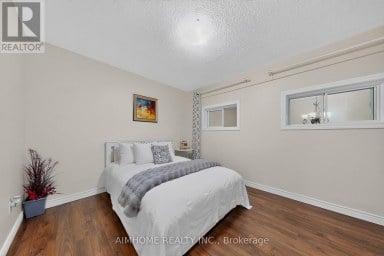 85 SONG MEADOWAY Toronto (Hillcrest Village) Ontario photo 10
