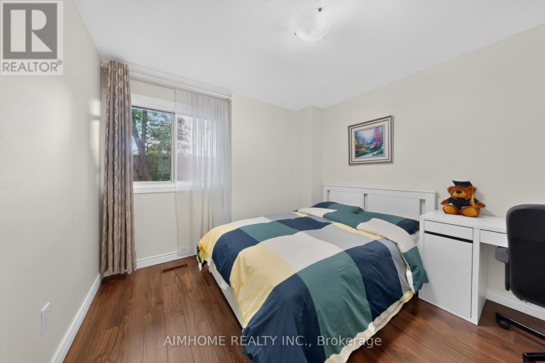 85 SONG MEADOWAY, Toronto (Hillcrest Village), Ontario, M2H2T9