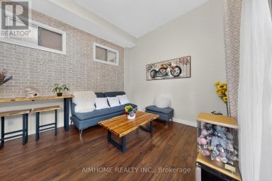 85 SONG MEADOWAY Toronto (Hillcrest Village) Ontario photo 4