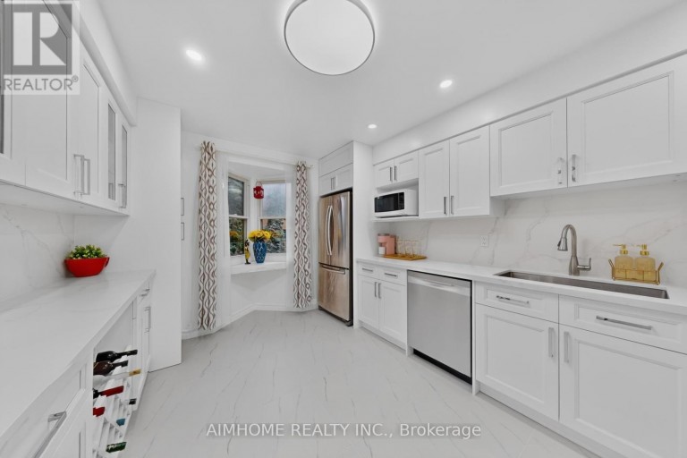 85 SONG MEADOWAY, Toronto (Hillcrest Village), Ontario, M2H2T9