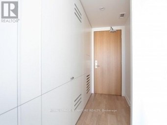 1318 - 629 KING STREET W Toronto (Waterfront Communities) Ontario photo 14