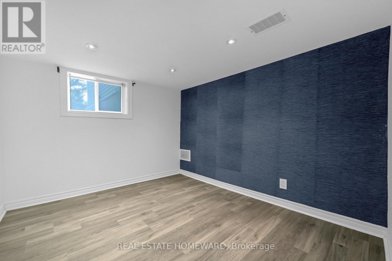 57 VALHALLA BOULEVARD, Toronto (Birchcliffe-Cliffside), Ontario, M1N3B4