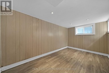 57 VALHALLA BOULEVARD Toronto (Birchcliffe-Cliffside) Ontario photo 13