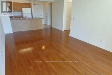 807 - 330 RED MAPLE ROAD Richmond Hill (Langstaff) Ontario photo 2
