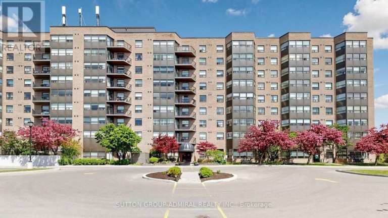818 - 2 RAYMERVILLE DRIVE, Markham (Raymerville), Ontario, L3P7N7