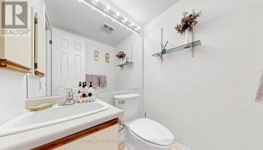 818 - 2 RAYMERVILLE DRIVE Markham (Raymerville) Ontario photo 12