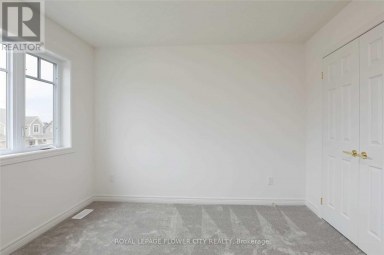 109 ARCHER AVENUE Collingwood Ontario photo 35