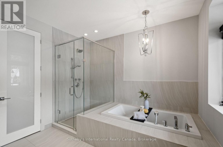 107 MAPLE LANE, Blue Mountains, Ontario, N0H2E0