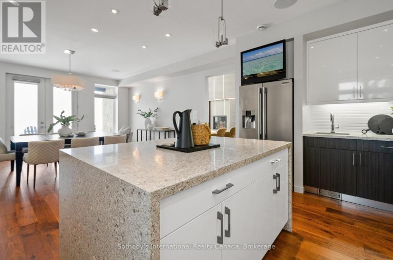 107 MAPLE LANE, Blue Mountains, Ontario, N0H2E0