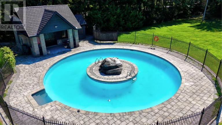 107 MAPLE LANE, Blue Mountains, Ontario, N0H2E0