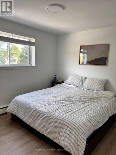 4 - 2160 GHENT AVENUE, Burlington (Brant), Ontario, L7R1Y5