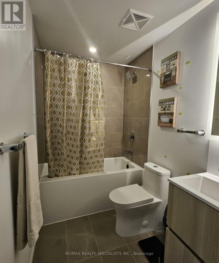 715 - 251 MASONRY WAY, Mississauga (Port Credit), Ontario, L3H0B3