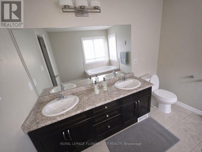 UPPER LEVEL - 412 SOPHIA CRESCENT, London North (North I), Ontario, N6G0T4