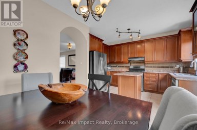 14A HUNT STREET Clarington (Bowmanville) Ontario photo 13