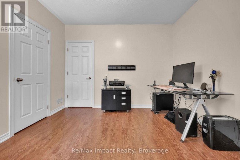 14A HUNT STREET, Clarington (Bowmanville), Ontario, L1C0A4