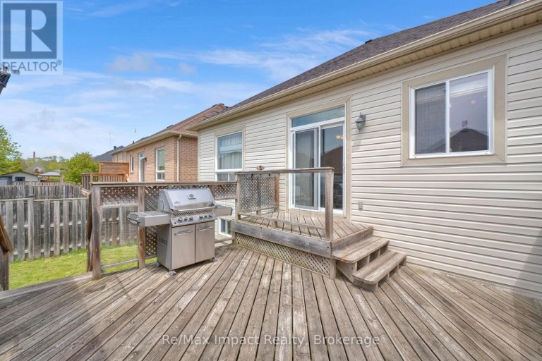 14A HUNT STREET, Clarington (Bowmanville), Ontario, L1C0A4