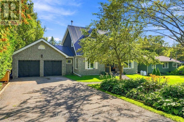 19 MUSTARD STREET, Uxbridge, Ontario, L9P1R2