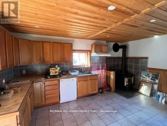 211 BURNT RIVER ROAD Kawartha Lakes (Somerville) Ontario photo 6