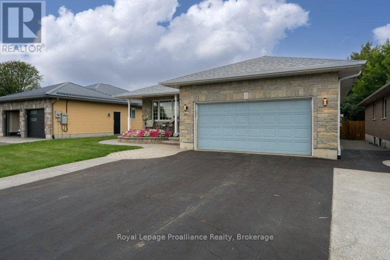 16 FOREST VALLEY DRIVE, Quinte West (Frankford Ward), Ontario, K0K2C0
