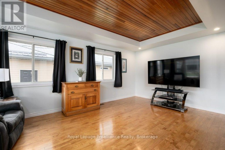 16 FOREST VALLEY DRIVE, Quinte West (Frankford Ward), Ontario, K0K2C0