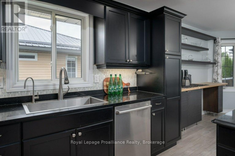 16 FOREST VALLEY DRIVE, Quinte West (Frankford Ward), Ontario, K0K2C0