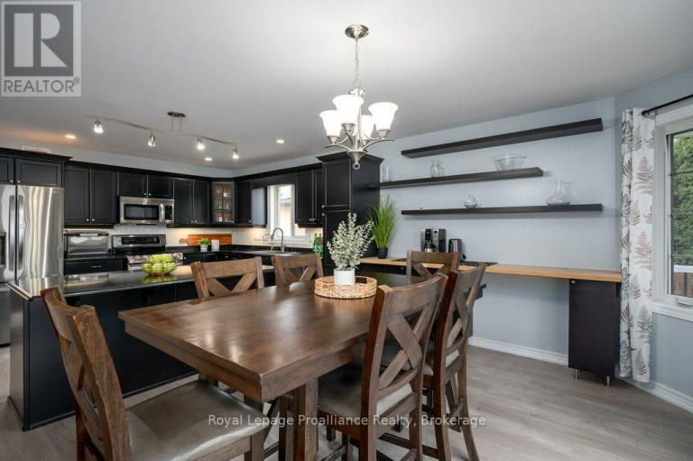 16 FOREST VALLEY DRIVE, Quinte West (Frankford Ward), Ontario, K0K2C0